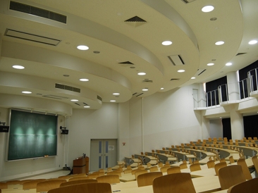 大講義室