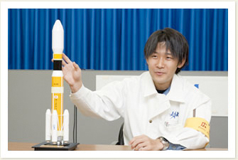 H-IIBロケット2号機スポークスマンの砂川英生さん。第2段のLE-5Bエンジンを担当した。現在はJAXA宇宙輸送ミッション本部で新型ロケットエンジンLE-Xの研究を行っている。