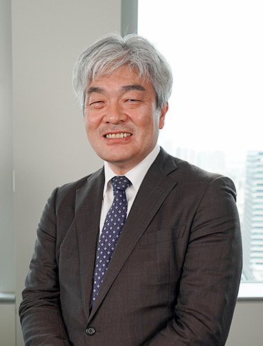 鈴木一人さんの写真