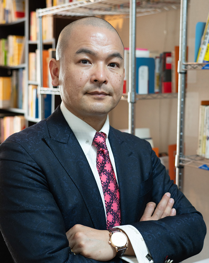 大城太さんインタビュー中の写真