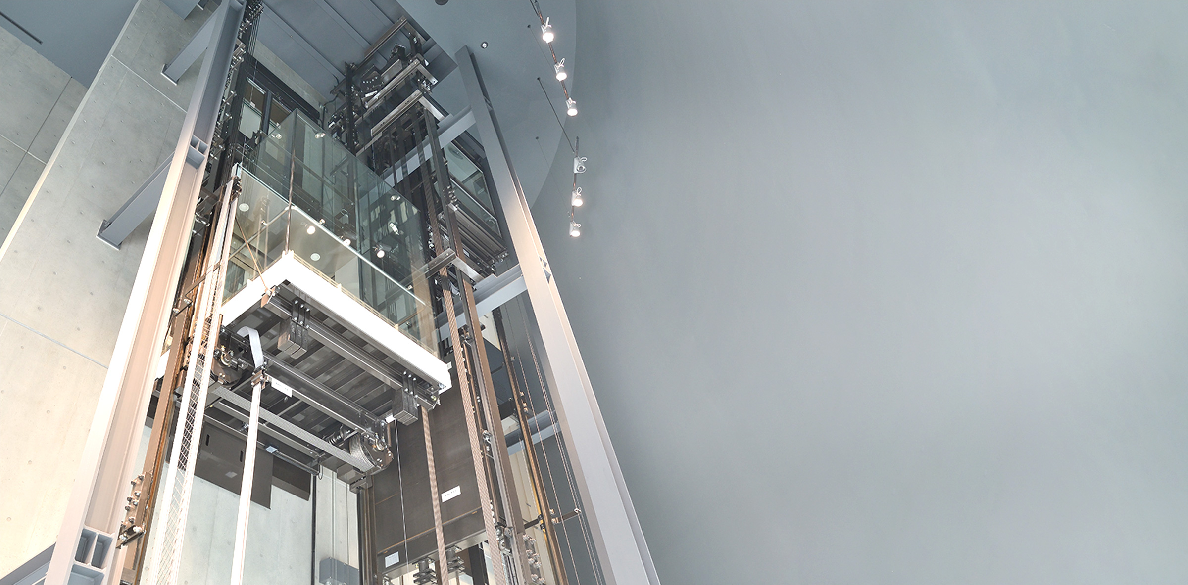 エレベーターの写真