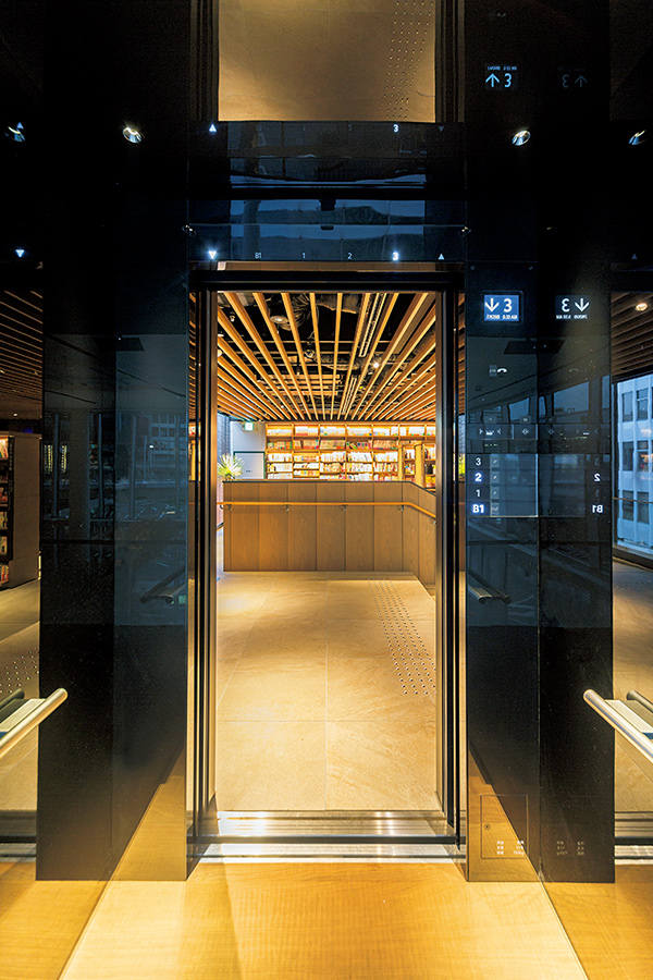 三菱エレベーター エスカレーター 納入事例 枚方t Site 三菱電機