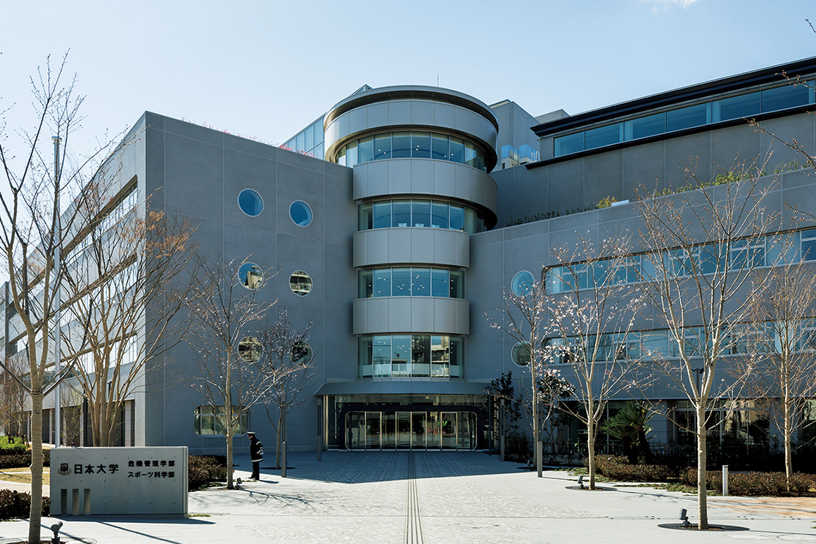 三菱エレベーター エスカレーター 納入事例 日本大学三軒茶屋キャンパス1号館 三菱電機