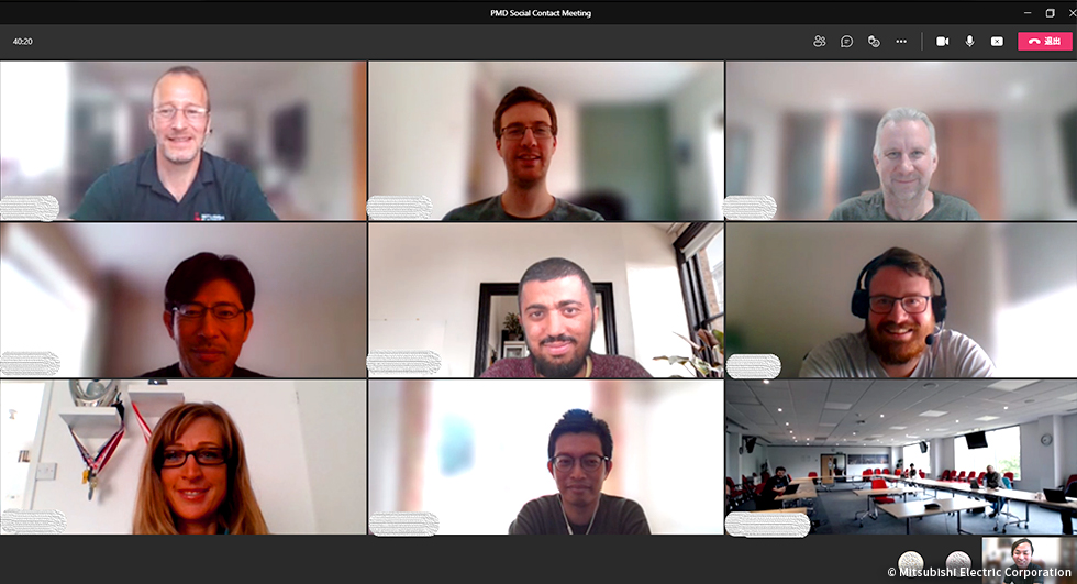 ソーシャルコンタクト会議：職場に居れば雑談出来るような近況報告を毎週行っています