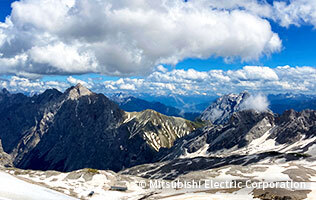 ドイツ最高峰。ツークシュピッツェの山頂