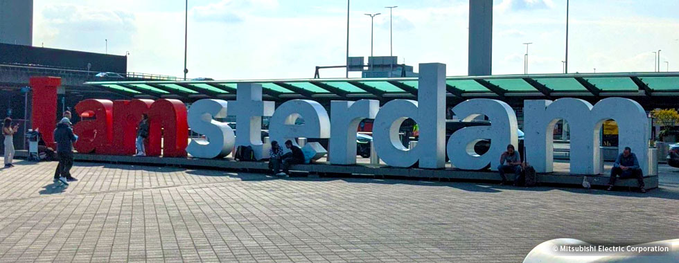 スキポール空港 I AMSTERDAMのモニュメント