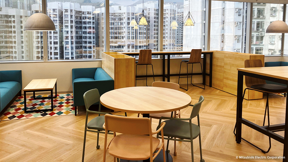 オフィスの休憩スペース 4月に休憩スペースが新しくなりました！これからさらにリフレッシュして仕事ができそうです