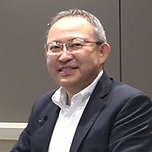 鈴木 英樹氏