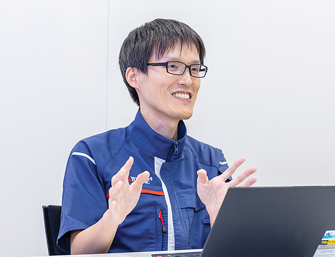 柏 宗孝 博士(工学) メカトロニクス技術部 機械動力学グループ マネージャー