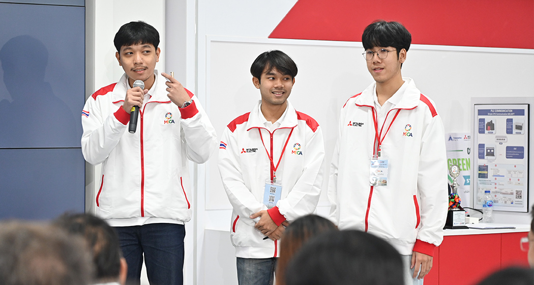 優勝チーム（チーム名：Chalongkrung）