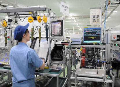 図５．ねじ締め作業支援パッケージを導入した組立てセル