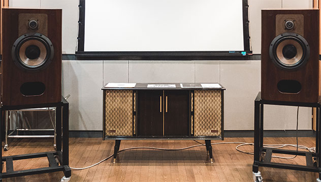 音楽の街で産まれたダイヤトーンスピーカー！