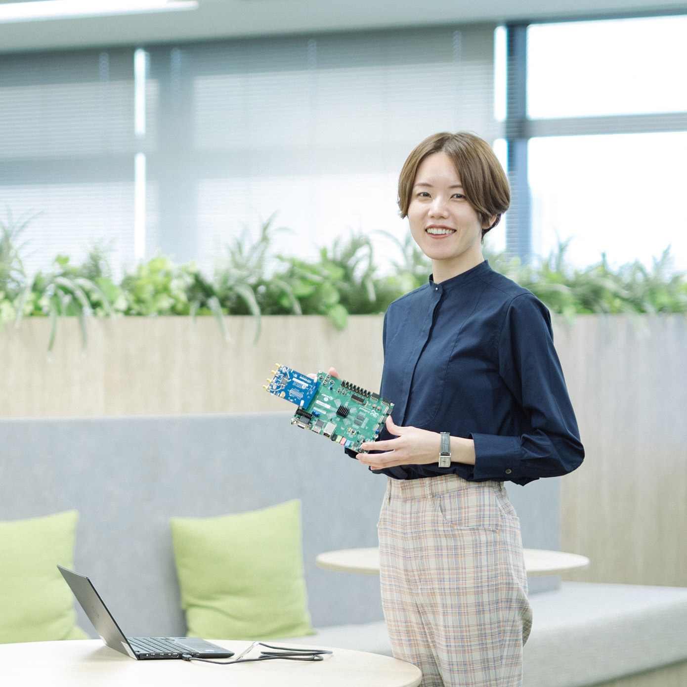 目に見えない電波に思いを馳せて…。地道な研究から生まれる大いなる達成感