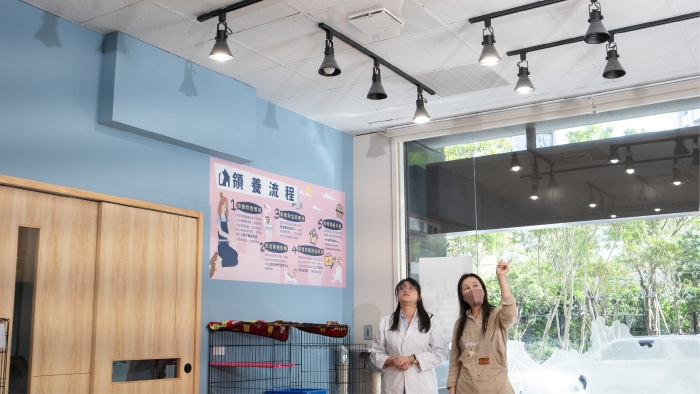 講座講師として来訪する獣医師