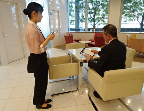 カフェ事業