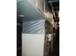 室外ユニット廃棄ダクトの画像