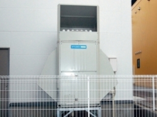 防雪フードで積雪対策の画像