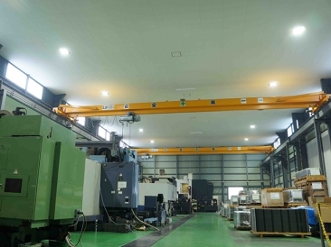 工場内　LED高天井用照明