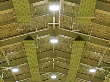 体育館 天井アップ