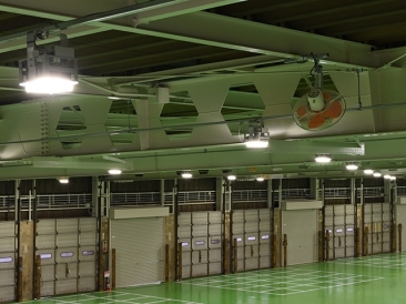 倉庫内　高天井エリア