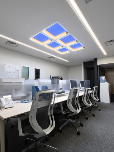 オフィス 朝/夕シーン