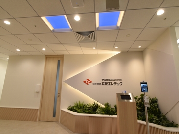 エントランス 朝/夕シーン