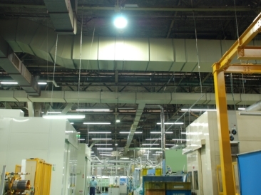 工場内(LED高天井用ベースライト GTシリーズ 軽量タイプ)