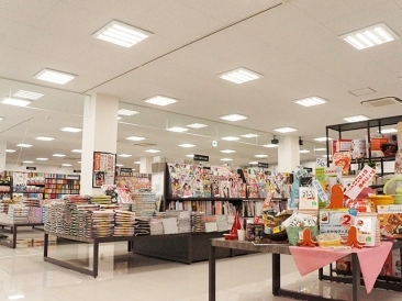 １階　書店エリア