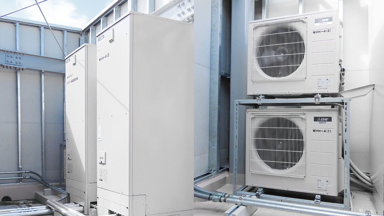 エコキュート設置写真（2F保育室南東系統）