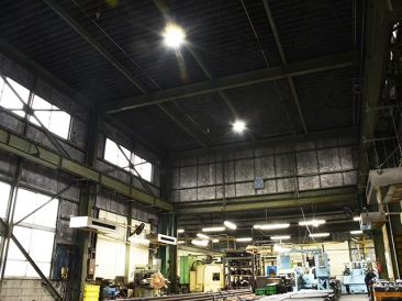 工場高天井エリア