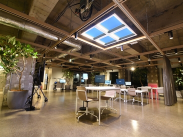 THE CAMPUS　オフィス内全体風景