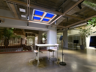 THE CAMPUS　夜シーン