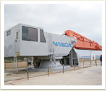 TR-1Aロケットの発射台。角度が変えられるようになっている。風向きや風速によって 打ち上げ角度を変える 