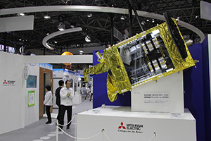静止気象衛星　ひまわり8号・9号のベースとなる標準衛星プラットフォームDS2000