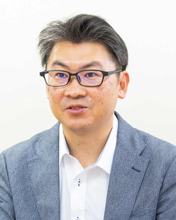 浅井 浩司 氏