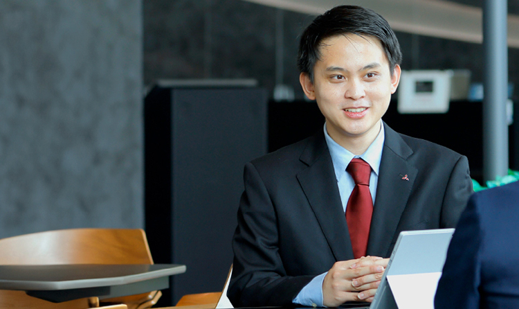 グローバル人財インタビュー 写真