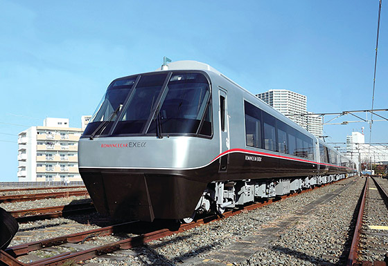 小田急電鉄30000形リニューアル車の画像
