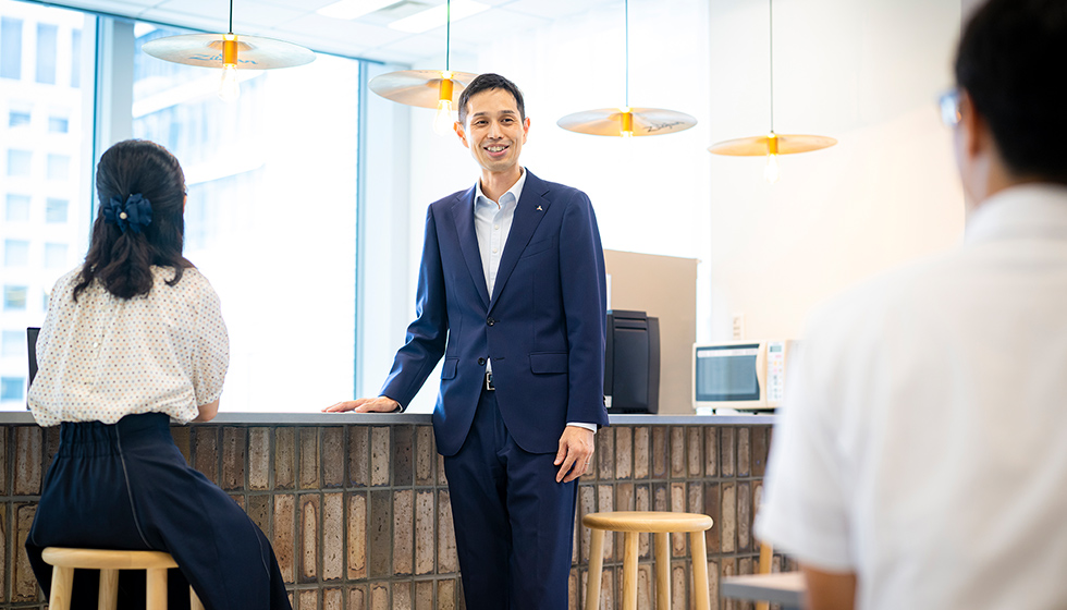 岩橋 弘典 写真