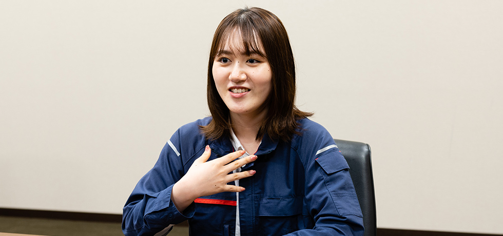 佐藤 絢香の写真